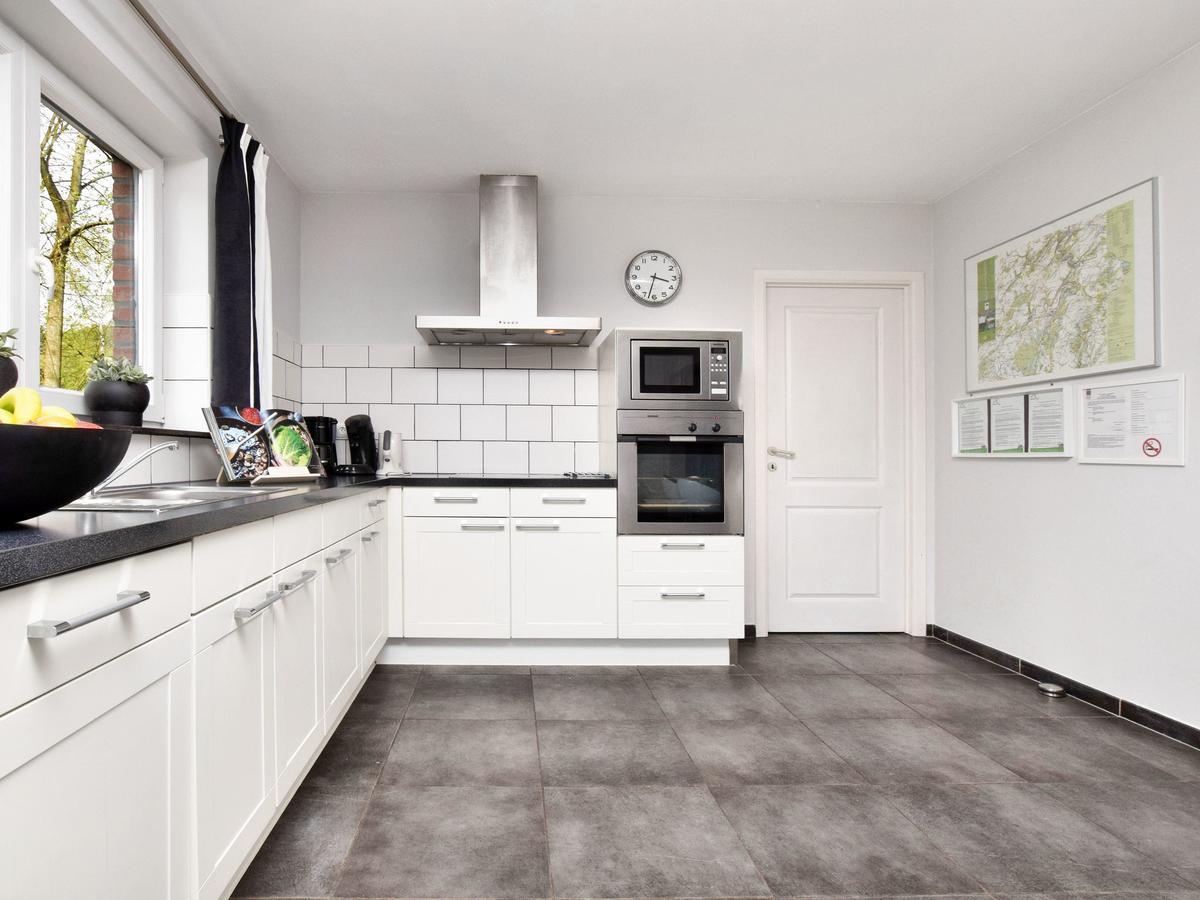 Charming Holiday Home In Durbuy With Sauna バルヴォー エクステリア 写真