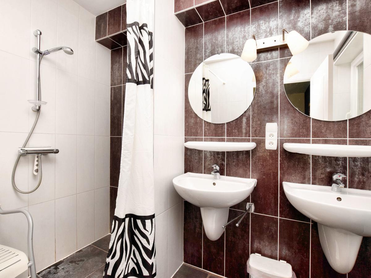 Charming Holiday Home In Durbuy With Sauna バルヴォー エクステリア 写真
